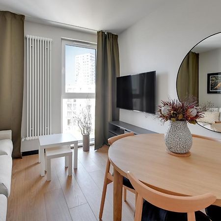 Boutique Aura 40 By Grand Apartments กดัญสก์ ภายนอก รูปภาพ
