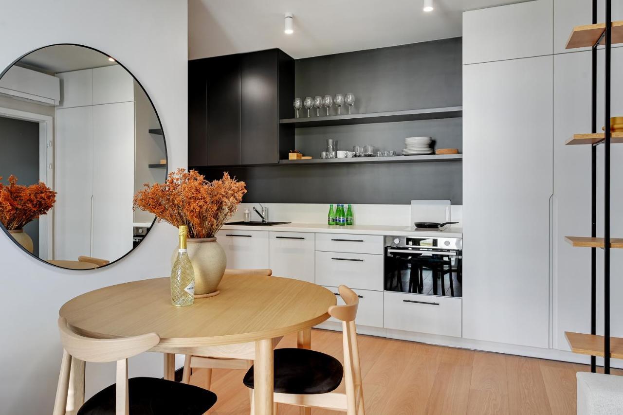 Boutique Aura 40 By Grand Apartments กดัญสก์ ภายนอก รูปภาพ
