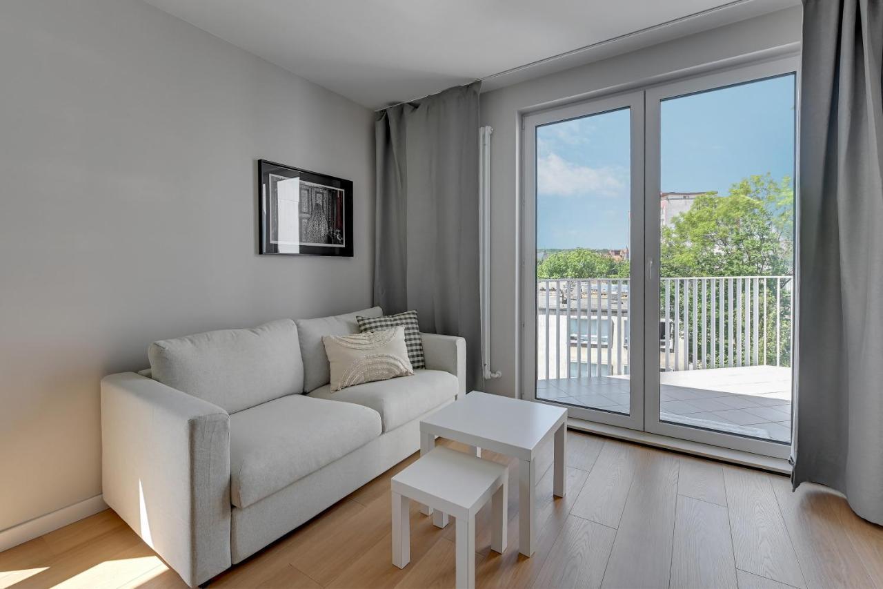 Boutique Aura 40 By Grand Apartments กดัญสก์ ภายนอก รูปภาพ